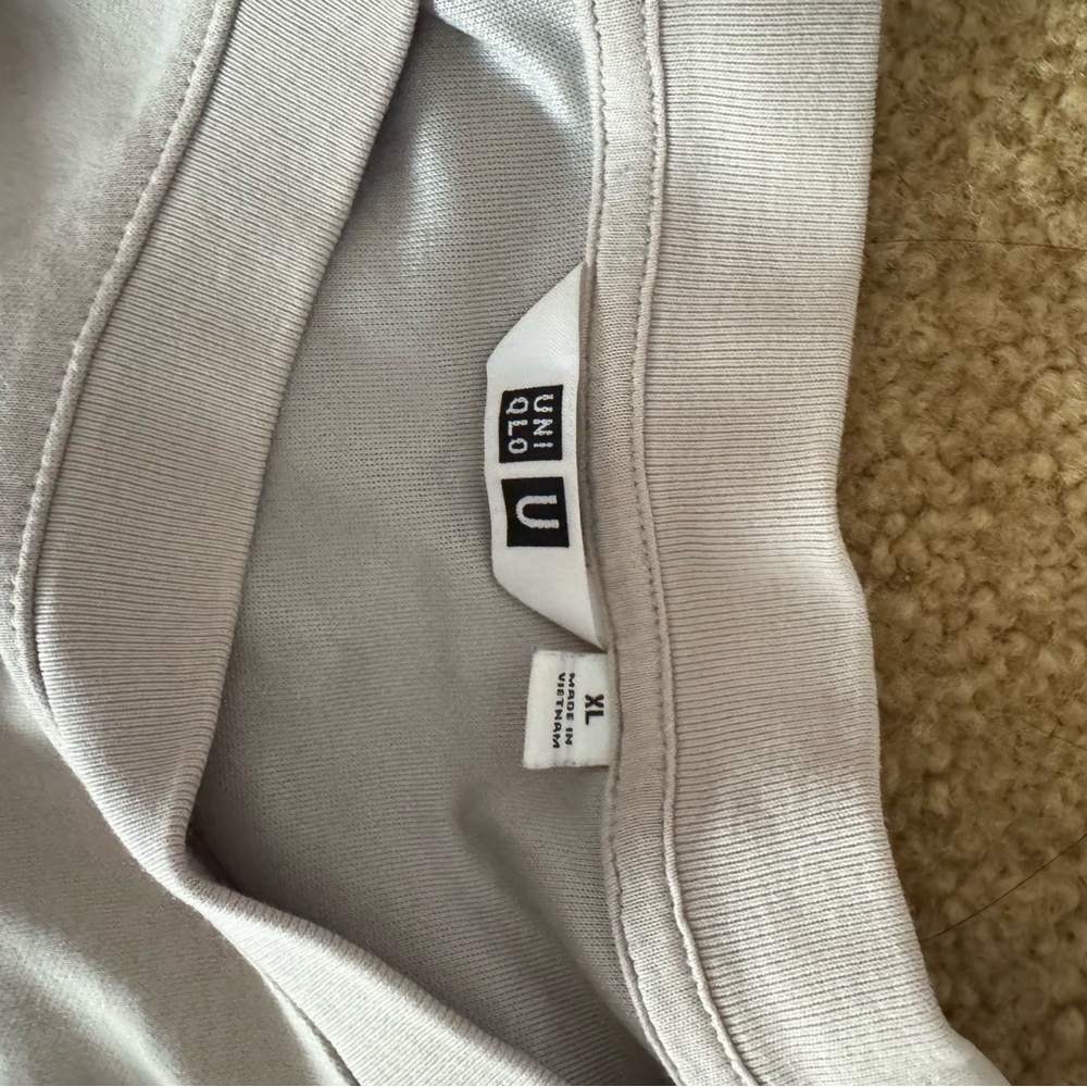 Men’s Uniqlo Shirts XL Bundle - Picture 8 of 9